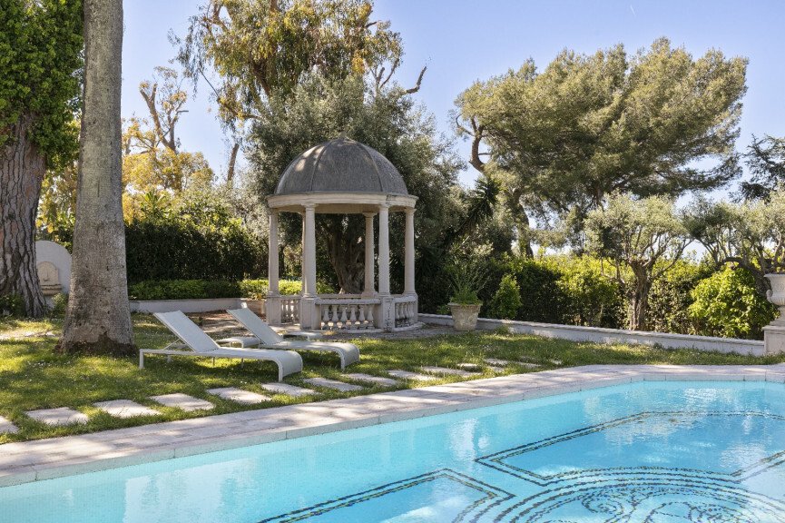 Villa in Les Cougoulins-Rastines, Antibes, France 5 - 16948383