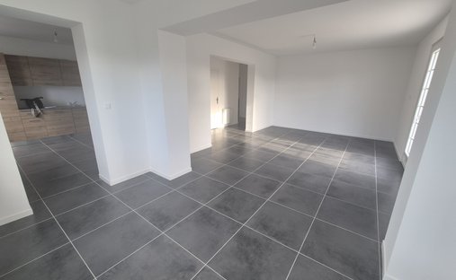 House in Vaux-sur-Mer, Nouvelle-Aquitaine, France 1
