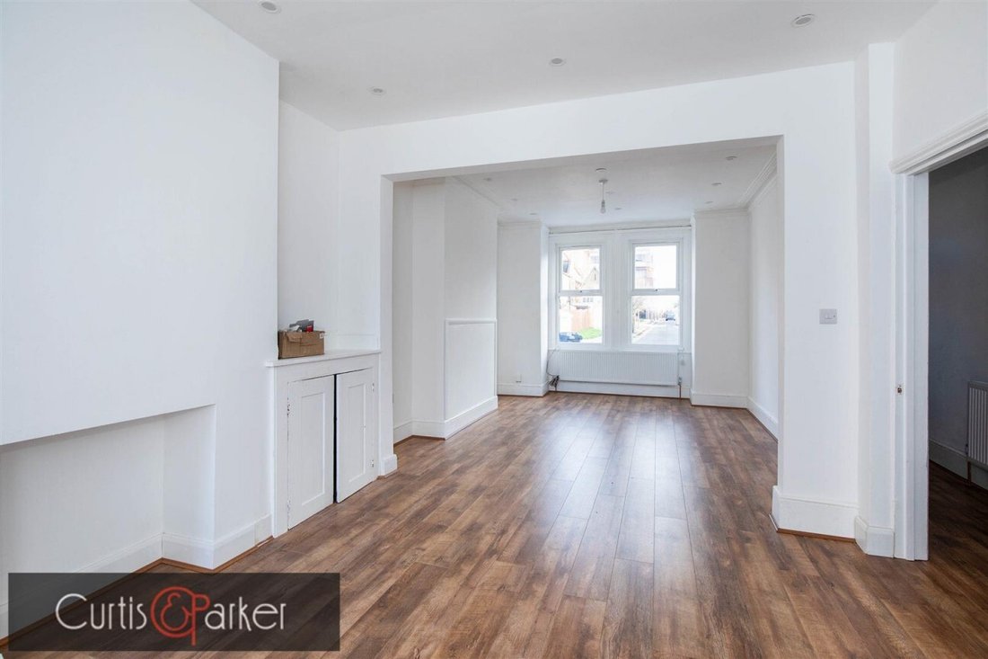 House in Northfields, Ealing, England 2 - 16776890