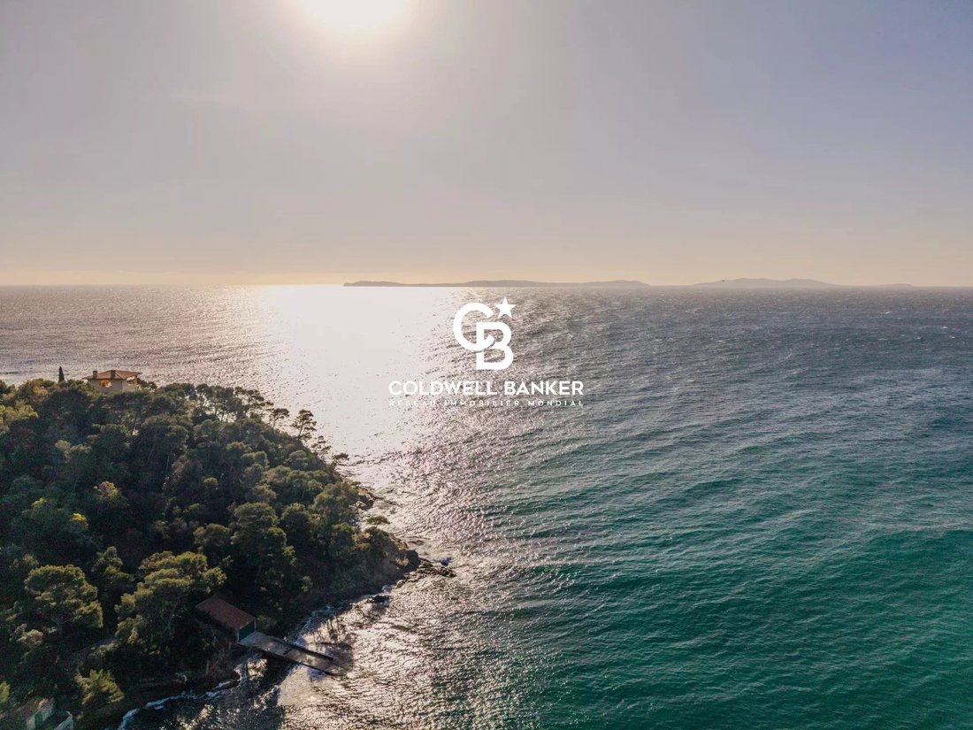 Villa in French Riviera, Provence-Alpes-Côte d'Azur, France 2 - 16945811
