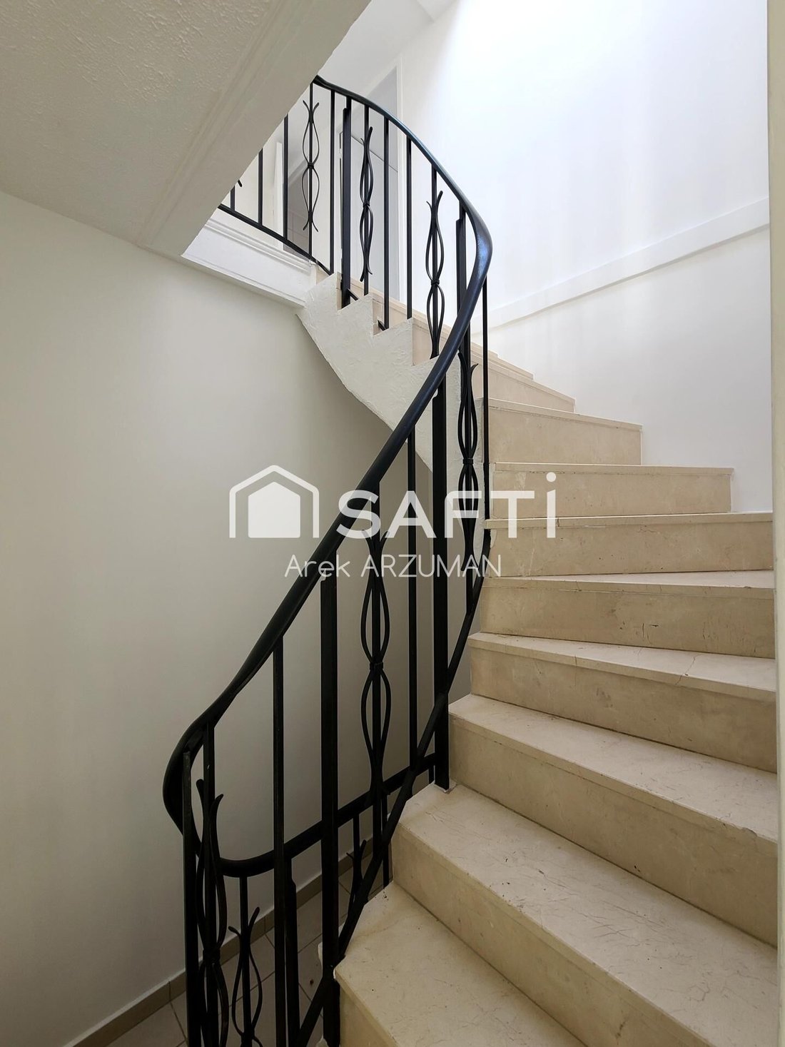 House in Gondoles Nord I, Choisy-le-Roi, France 5 - 16953187