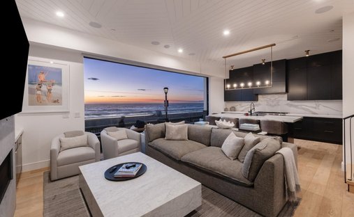 Townhouse in Manhattan Beach, California, United States 1