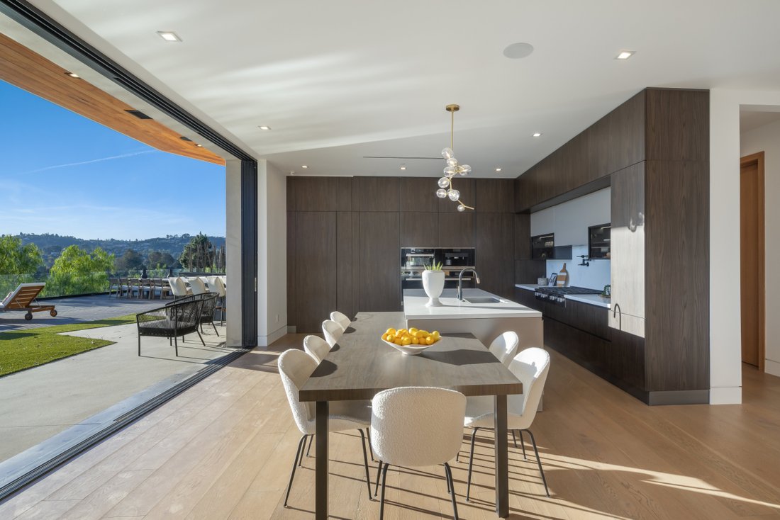 House in Los Angeles, California, United States 4 - 16950993