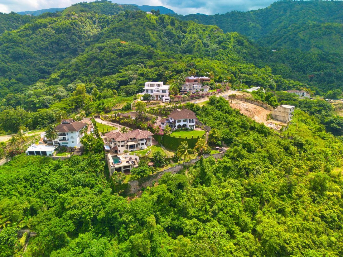 House in Norbrook, Jamaica 5 - 16957487