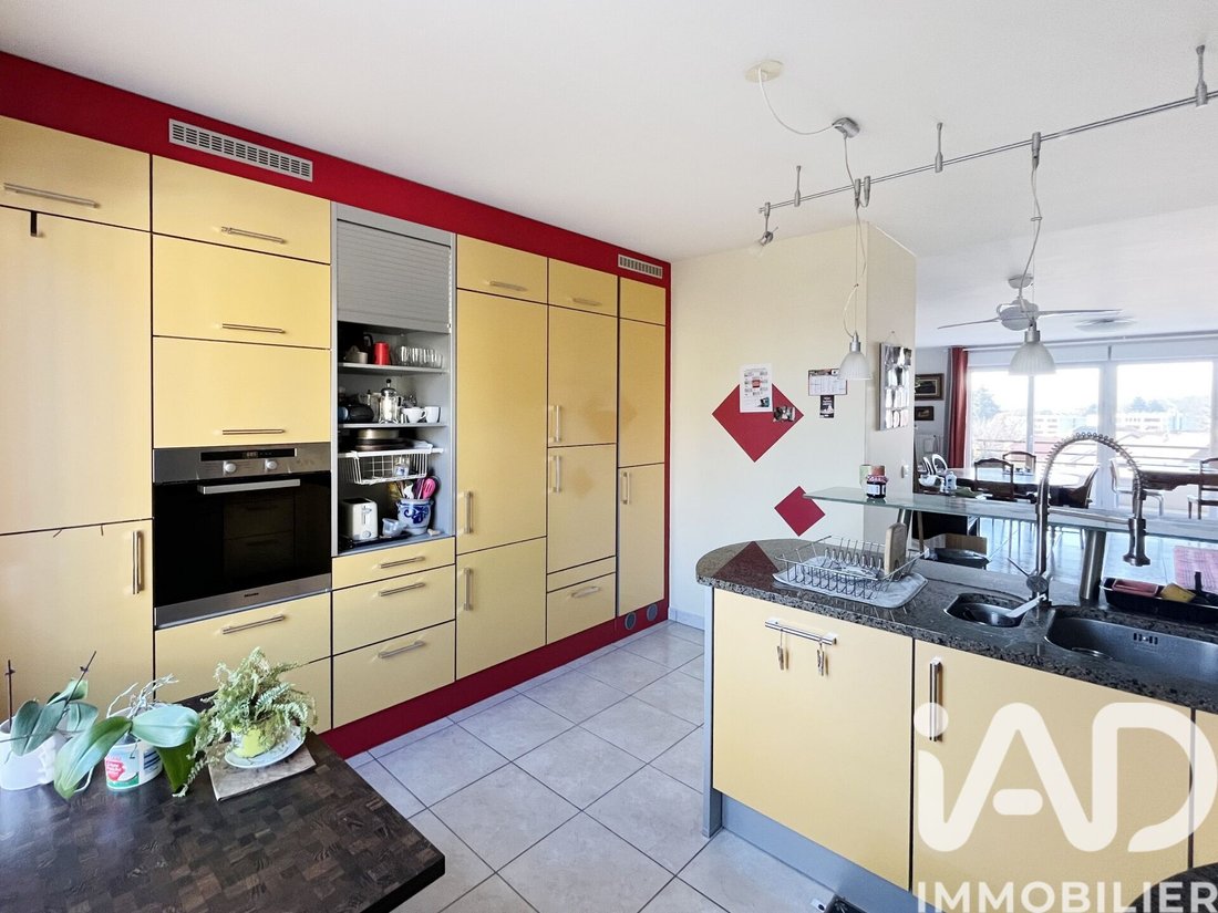 Apartment in Est, Saint-Genis-Pouilly, France 4 - 16913549