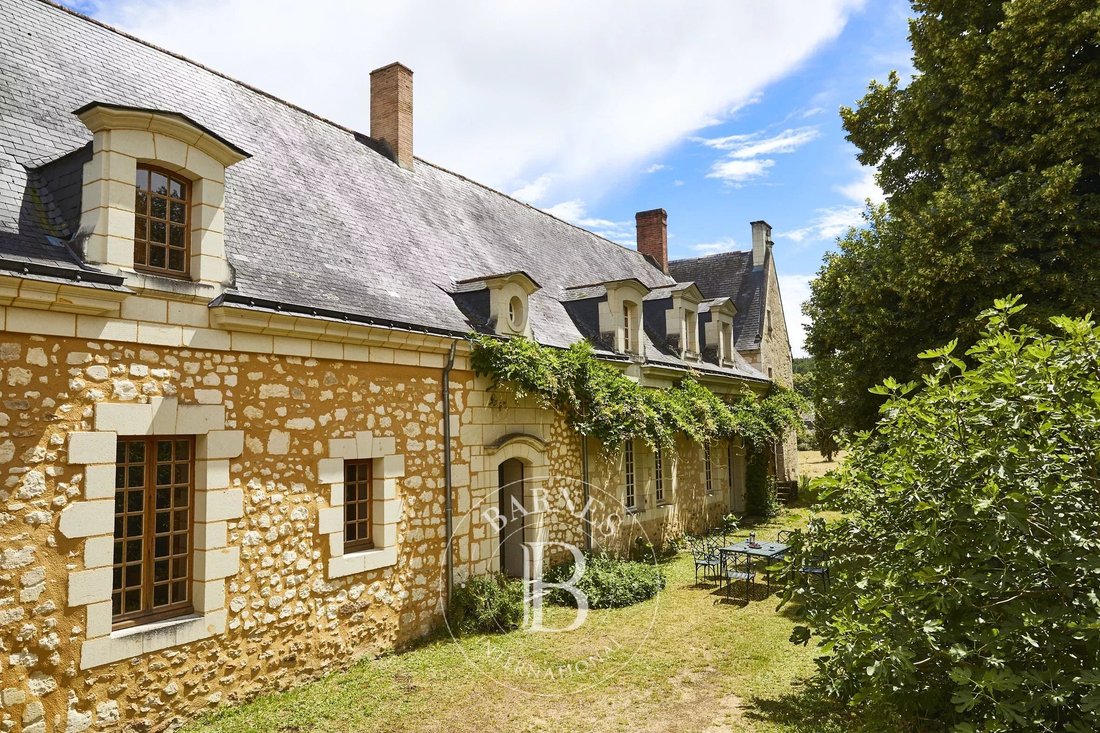 Estate in Cuon, Baugé-en-Anjou, France 1 - 16950181