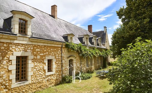 Domaine à Cuon, Baugé-en-Anjou, France 1