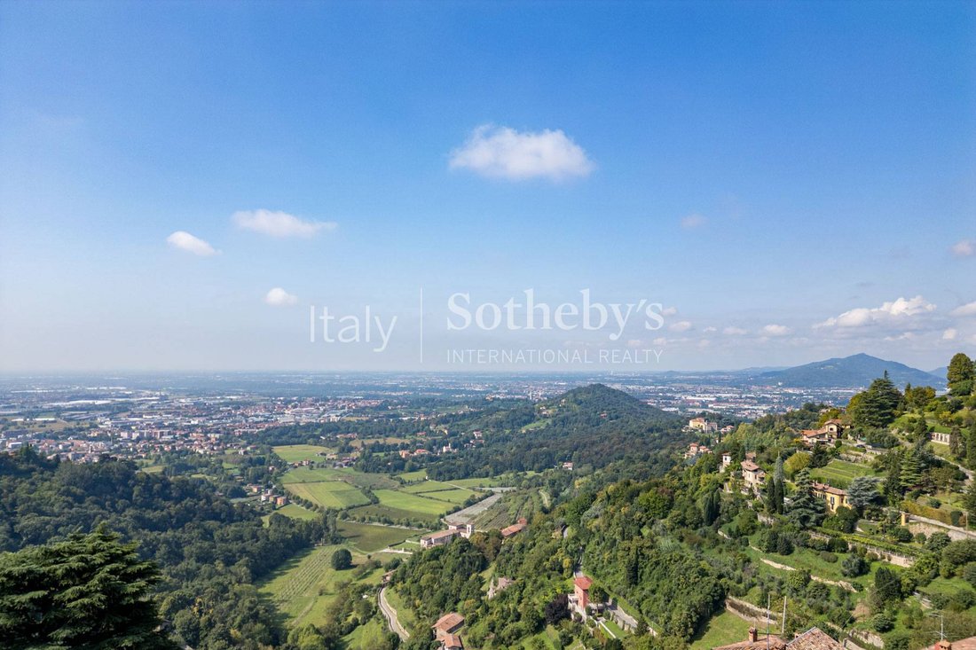 House in Bergamo, Lombardy, Italy 2 - 16315289