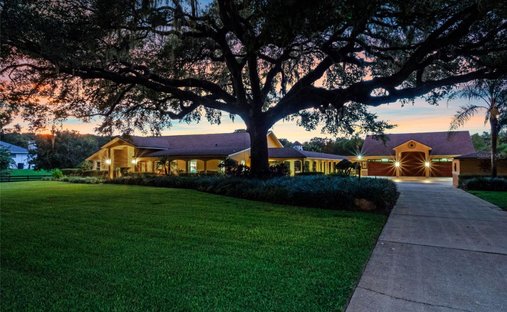 House in Sorrento, Florida, United States 1