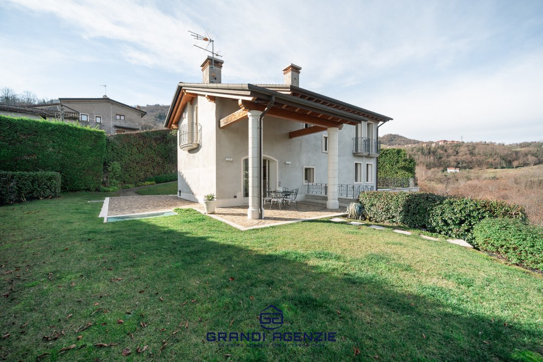 Haus in Chiampo, Venetien, Italien 2 - 16949160