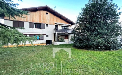 Haus in Sévrier, Auvergne-Rhone-Alpen, Frankreich 1