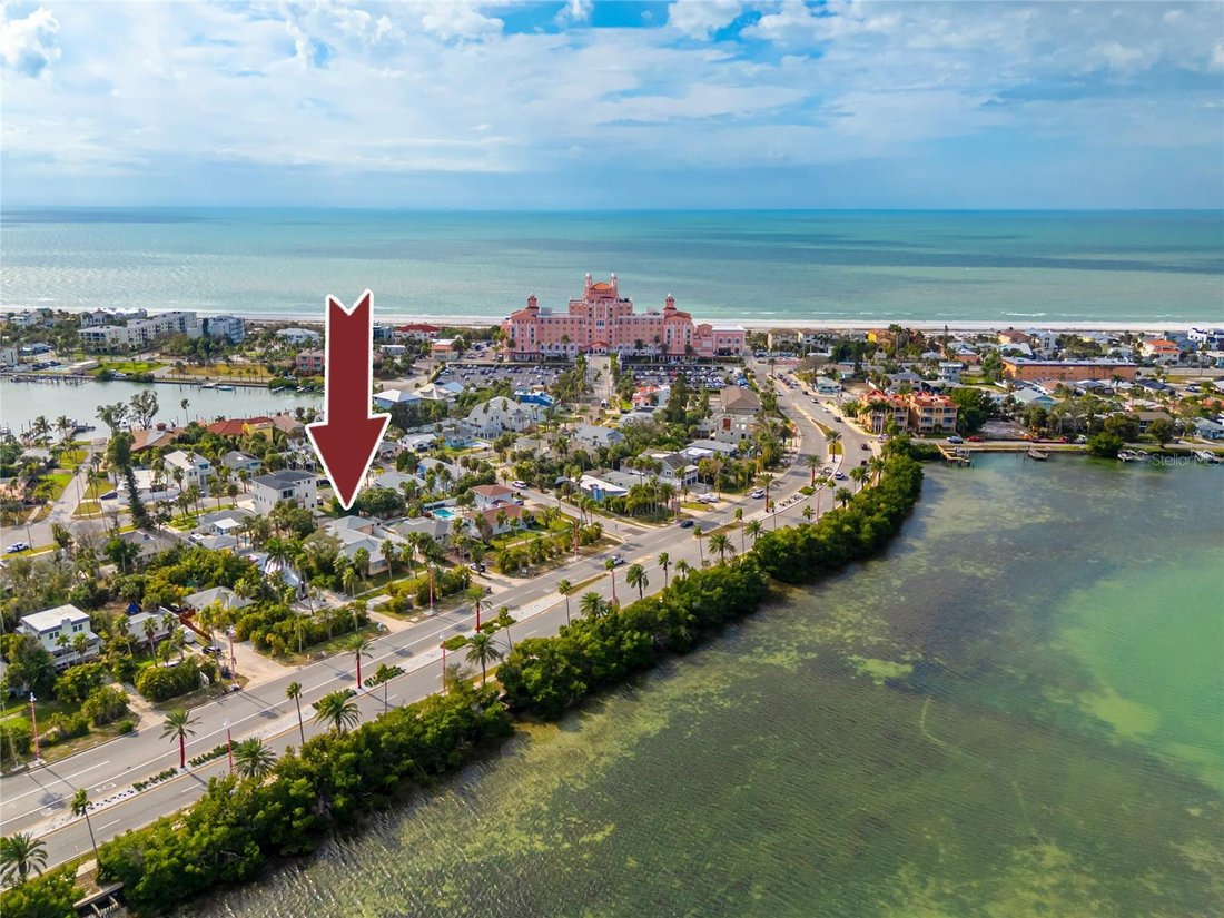 Land in St. Pete Beach, Florida, United States 1 - 16946014