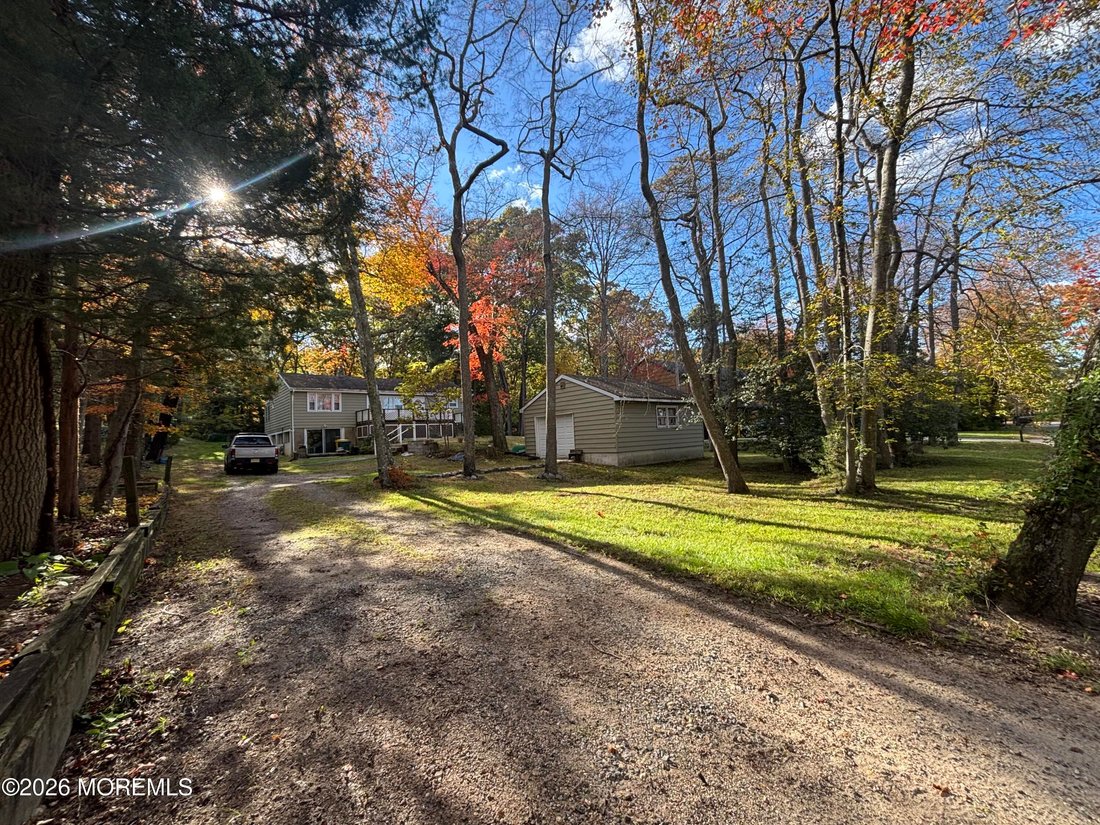 House in Lakewood Township, New Jersey, United States 1 - 16946773