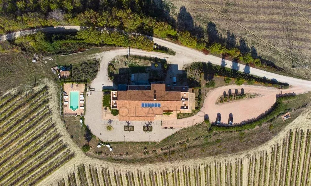 Villa in Ripatransone, Marche, Italy 4 - 16956762