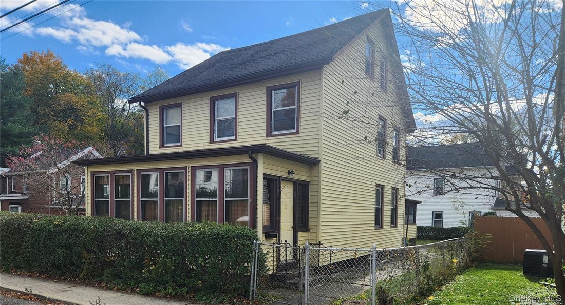 Beacon, New York, United States 3 - 16564795