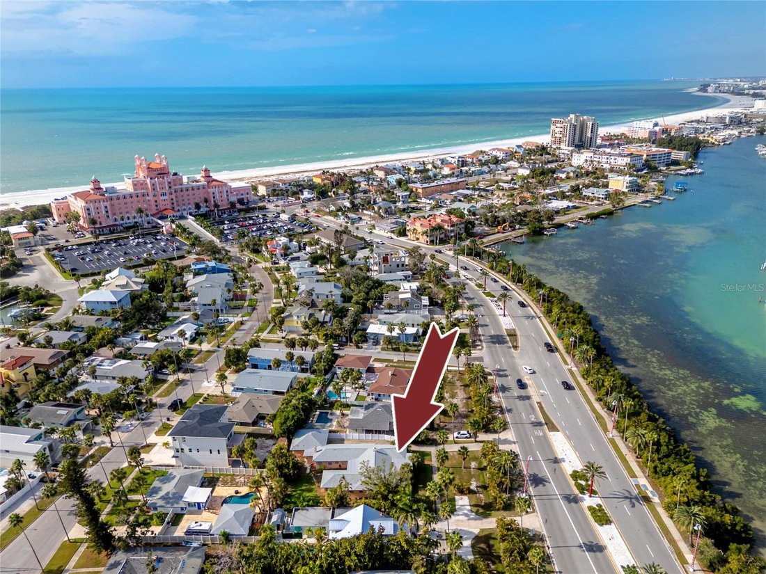 Land in St. Pete Beach, Florida, United States 5 - 16946014