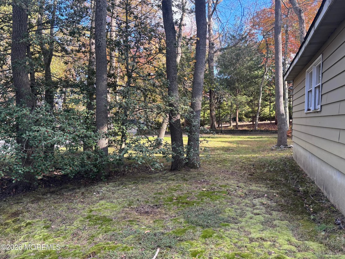 House in Lakewood Township, New Jersey, United States 5 - 16946773
