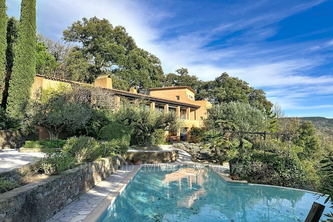 Villa in La Garde-Freinet, Provence-Alpes-Côte d'Azur, France 1 - 14430755
