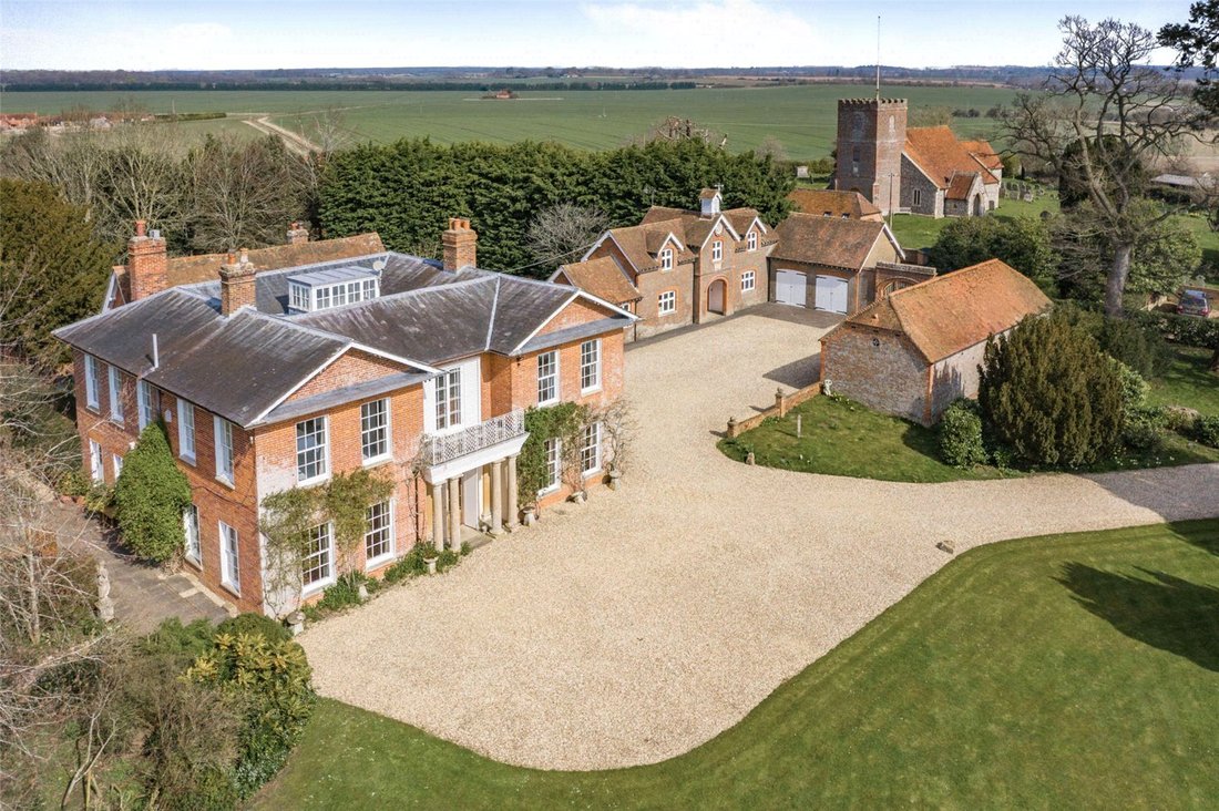House in Winterbourne, England 1 - 16945853