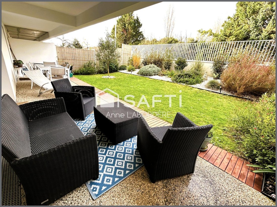 Apartment in Bourg, Lagord, France 2 - 16785924