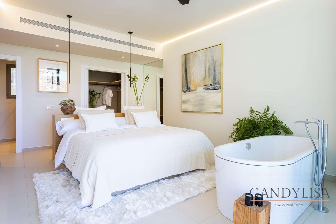 Villa in La Capellania, Benalmadena, Andalusia 4 - 16957408