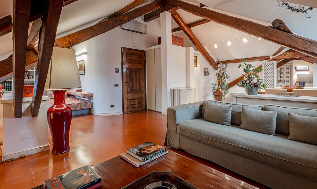 Charming Penthouse In The Arco Della Pace Area In Milan, Lombardy ... - Charming Penthouse Apartment Models