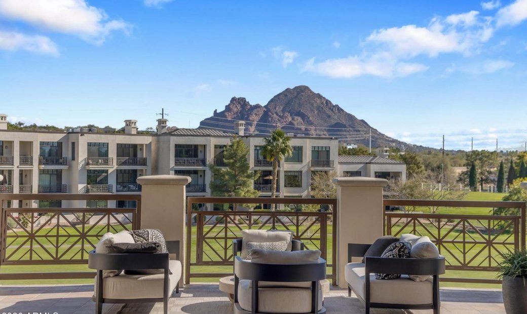 One Of The Largest Luxury Penthouses In In Phoenix, Arizona, United ...