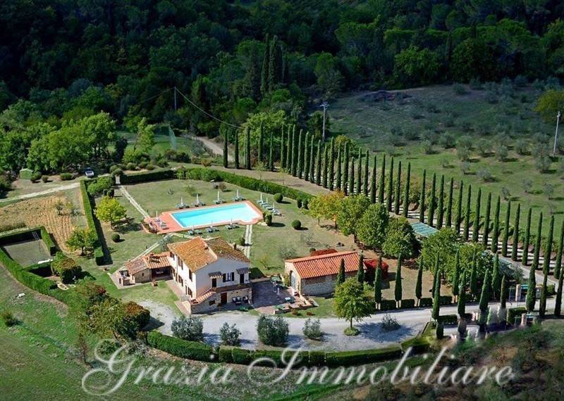 Land in San Gimignano, Tuscany, Italy 1 - 16672600