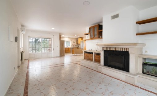 Villa in Meirinhas, Leiria District, Portugal 1