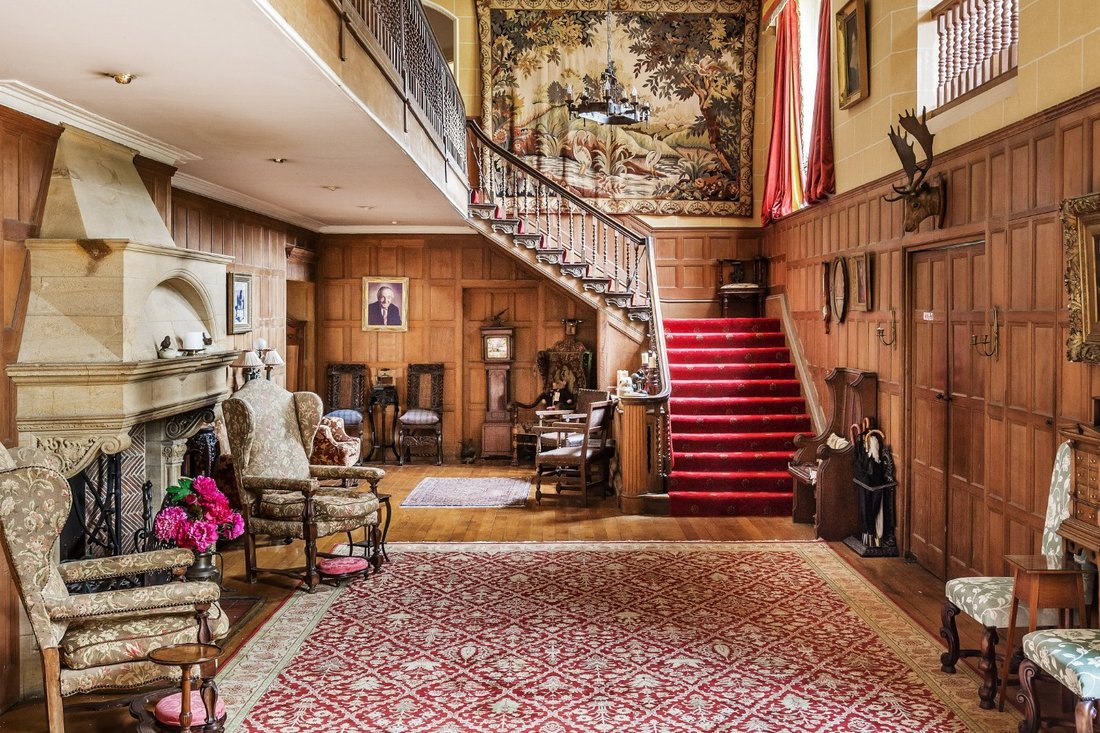 House in Nuthurst, England 4 - 16945310