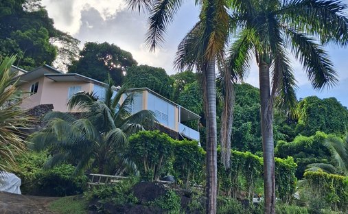 House in Moorea-Maiao, Windward Islands, French Polynesia 1