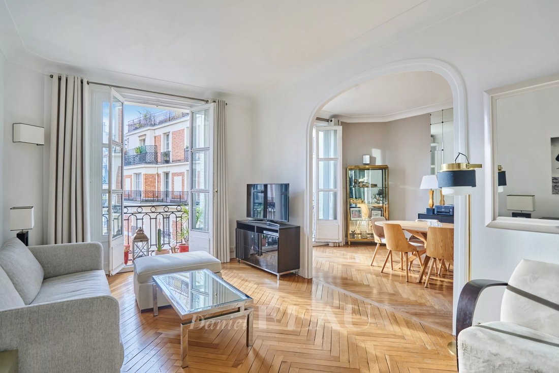 Apartment in Muette Sud, Paris 16e Arrondissement, Paris 1 - 16945230