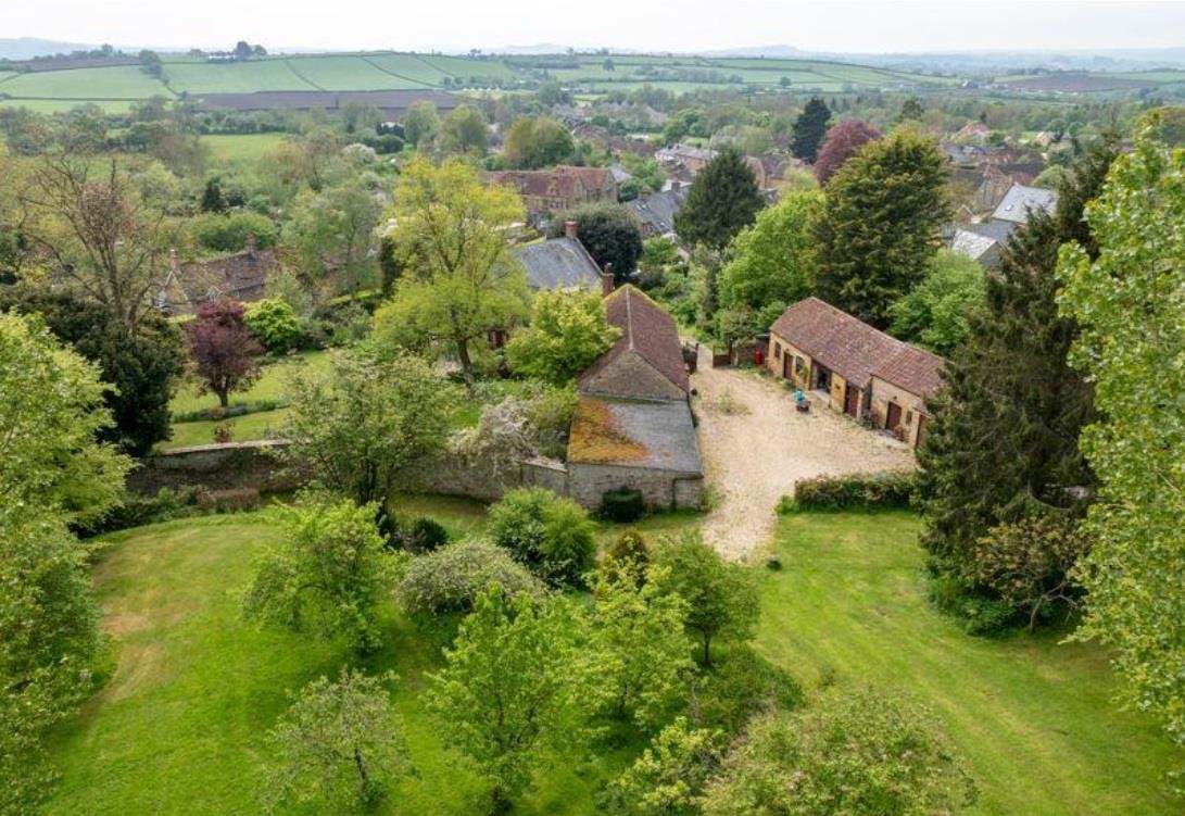 House in East Chinnock, England 1 - 16944987