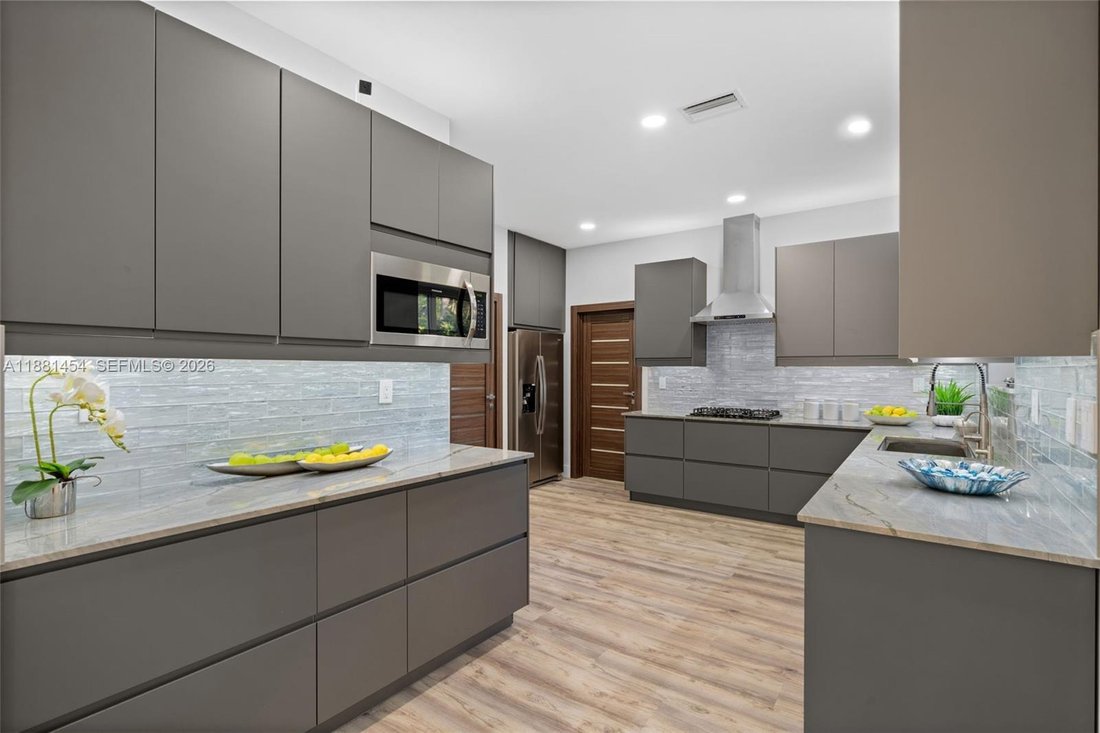 House in Hollywood, Florida, United States 2 - 16638317