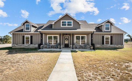 House in Santo, Texas, United States 1