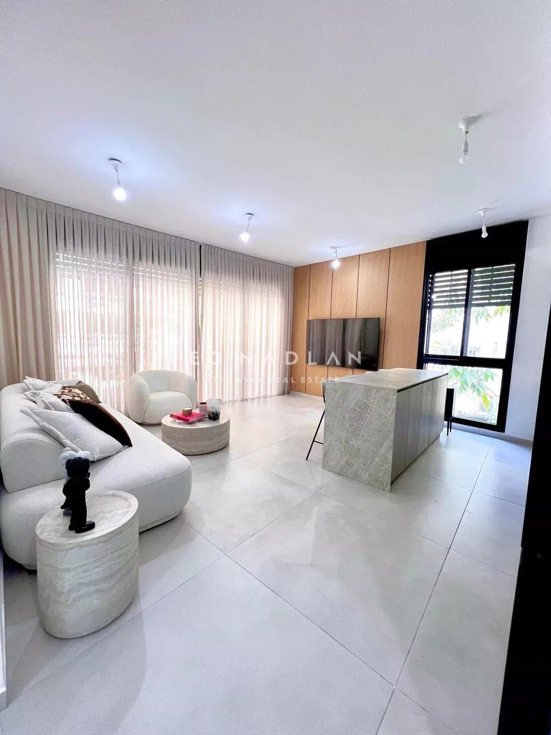 Apartment in Tel Aviv-Yafo, Tel Aviv District, Israel 2 - 16957417