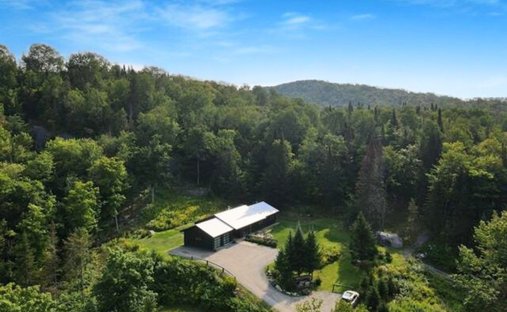 Villa en La Conception, Quebec, Canadá 1