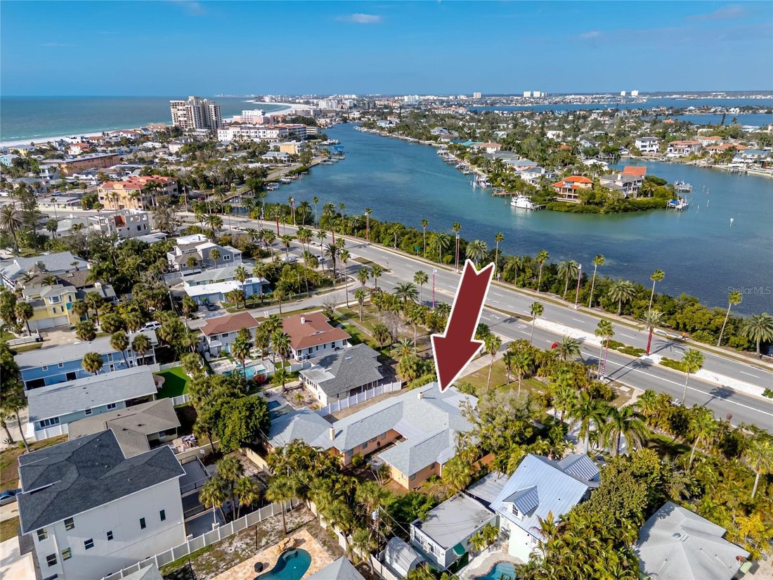 Land in St. Pete Beach, Florida, United States 4 - 16946014