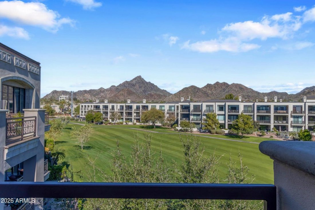 Condo in Phoenix, Arizona, United States 2 - 15885592
