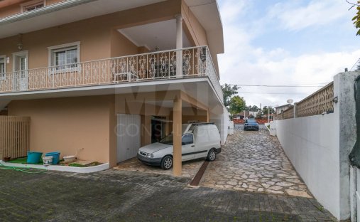 Villa in Meirinhas, Leiria District, Portugal 1