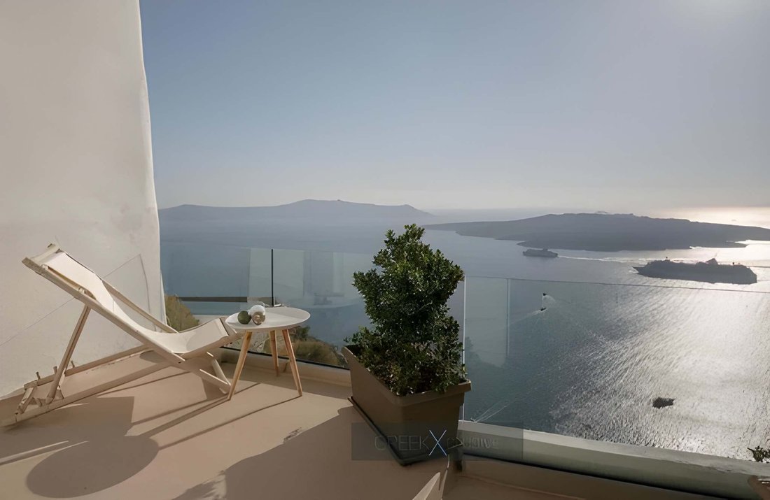 House in Thira, Aegean, Greece 2 - 16955605