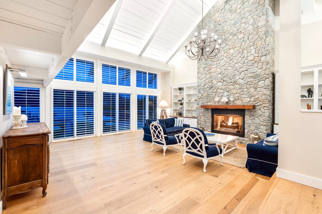 House in North Vancouver, British Columbia, Canada 4 - 16946301