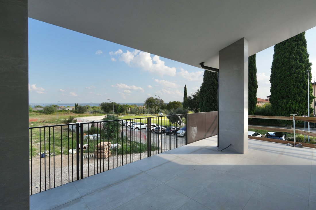 Apartment in Hill Zone, Padenghe sul Garda, Lombardy 5 - 16957435