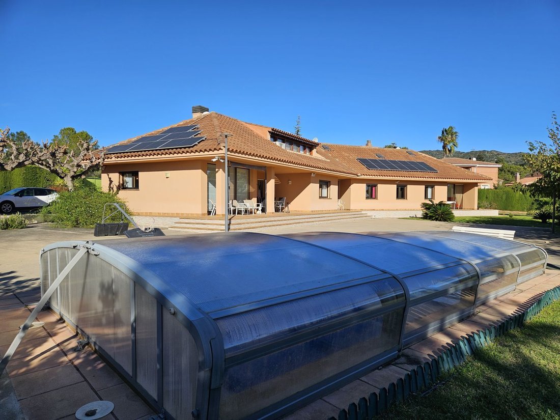 Chalet in Almoster, Catalonia, Spain 3 - 16957616