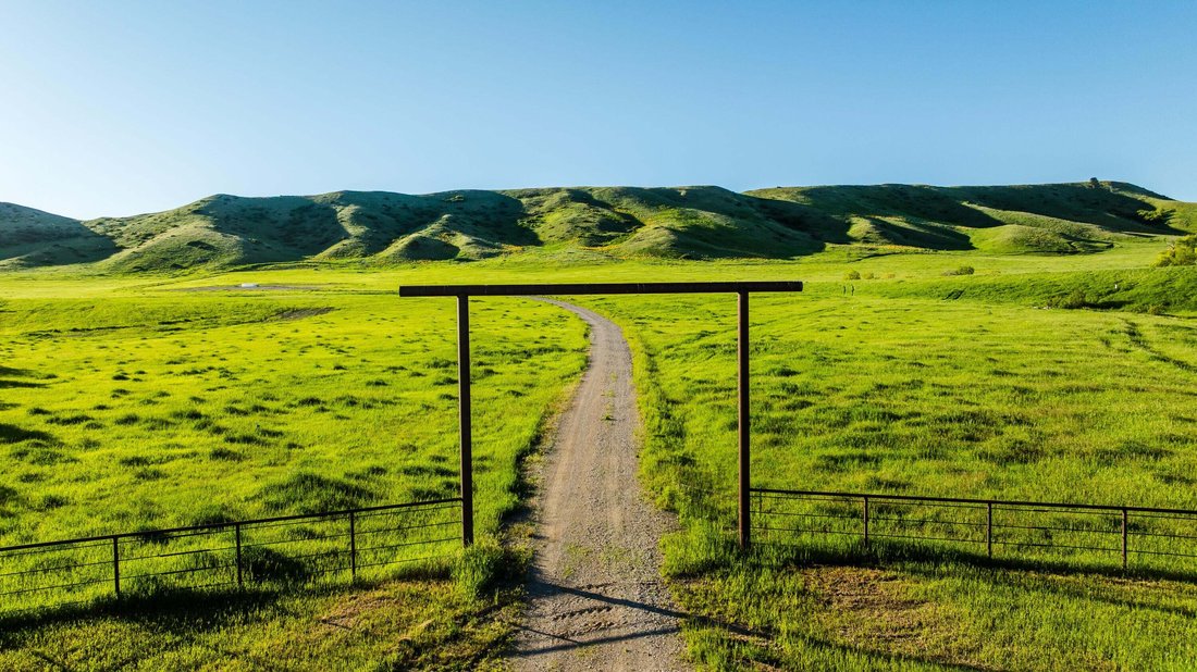 Land in Sheridan, Wyoming, United States 5 - 16957724