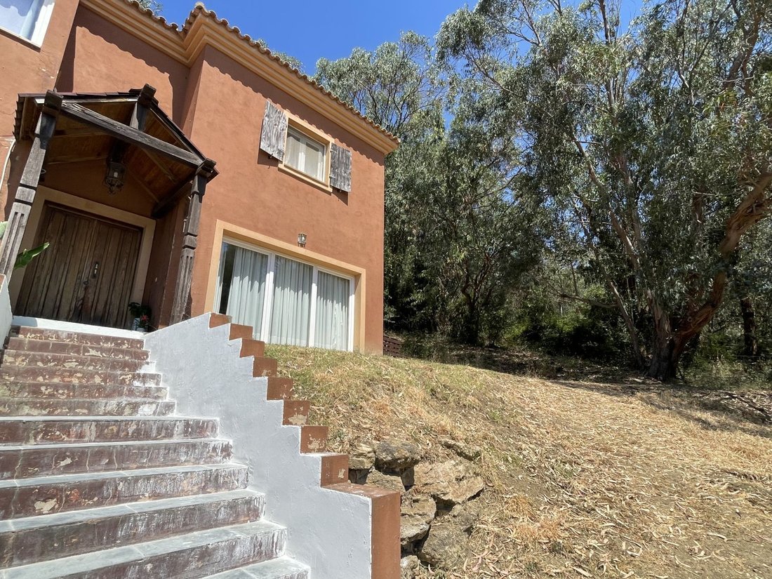 Chalet in Algeciras, Andalusia, Spain 2 - 16957636