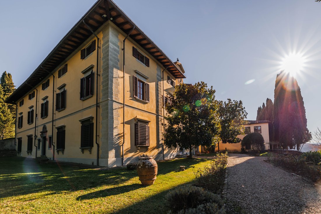 Estate in Pontassieve, Tuscany, Italy 3 - 16958505
