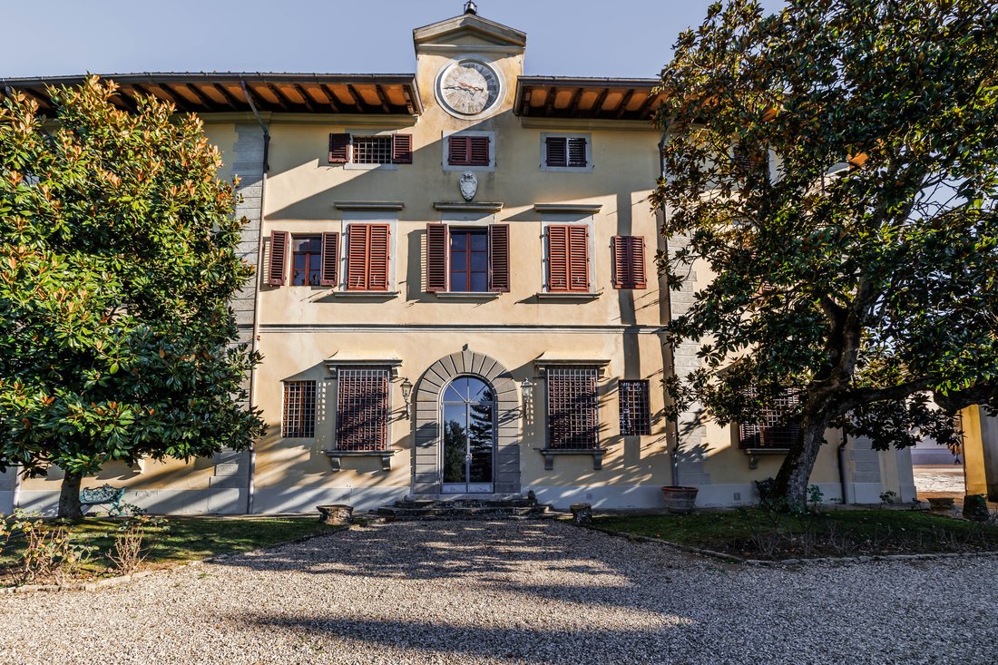 Estate in Pontassieve, Tuscany, Italy 1 - 16958505