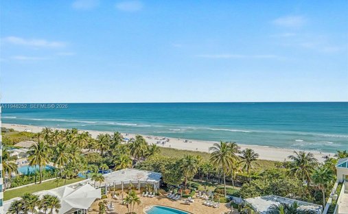 Condo in Miami Beach, Florida, United States 1