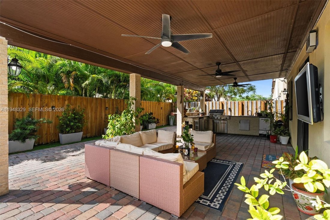 House in Doral, Florida, United States 5 - 16959118